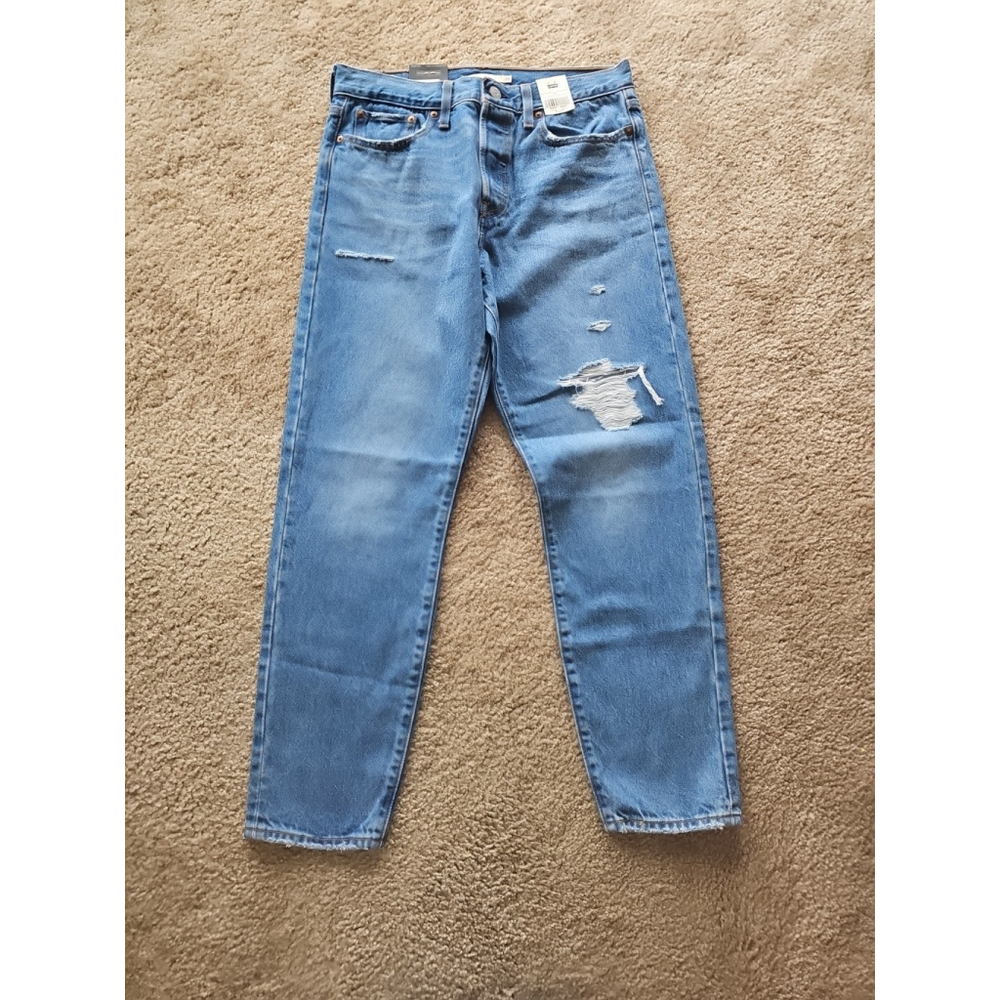 Levi's Women's Wedgie High Rise Ripped Jeans Athens Asleep Size 29